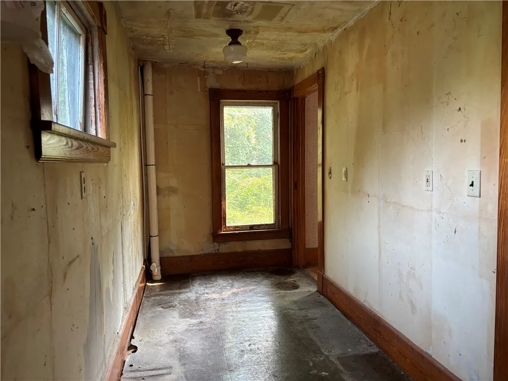 9849 County Route 76, Pulteney, New York 14840, Pulteney, New York 14840, 3 Bedrooms Bedrooms, 7 Rooms Rooms,1 BathroomBathrooms,Residential,Closed,9849 County Route 76, Pulteney, New York 14840,0,R1630012