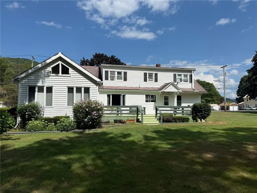 51 Stockton Avenue, Walton, New York 13856, Walton, New York 13856, 4 Bedrooms Bedrooms, 8 Rooms Rooms,2 BathroomsBathrooms,Residential,Closed,51 Stockton Avenue, Walton, New York 13856,0,R1627807