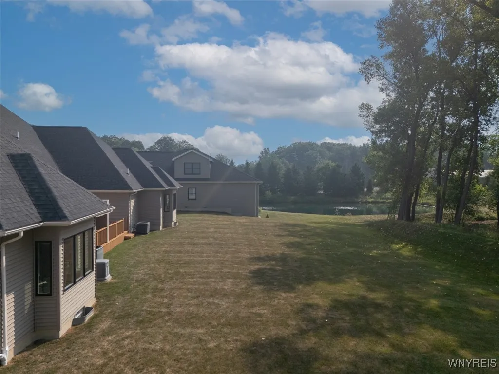 4050 Martingale Court, Aurora, New York 14052, Aurora, New York 14052, 3 Bedrooms Bedrooms, 7 Rooms Rooms,2 BathroomsBathrooms,Residential,Closed,4050 Martingale Court, Aurora, New York 14052,0,B1629752