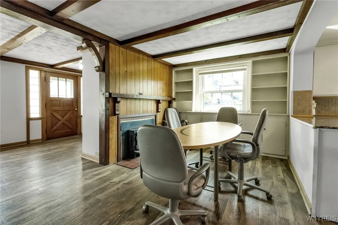 85 Lake Street, Hamburg, New York 14075, Hamburg, New York 14075, 3 Bedrooms Bedrooms, 8 Rooms Rooms,1 BathroomBathrooms,Residential,For Sale,85 Lake Street, Hamburg, New York 14075,B1629812