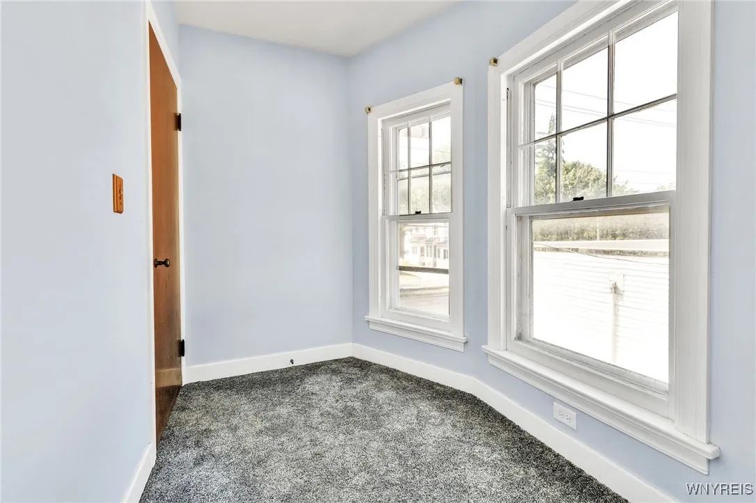 85 Lake Street, Hamburg, New York 14075, Hamburg, New York 14075, 3 Bedrooms Bedrooms, 8 Rooms Rooms,1 BathroomBathrooms,Residential,For Sale,85 Lake Street, Hamburg, New York 14075,B1629812