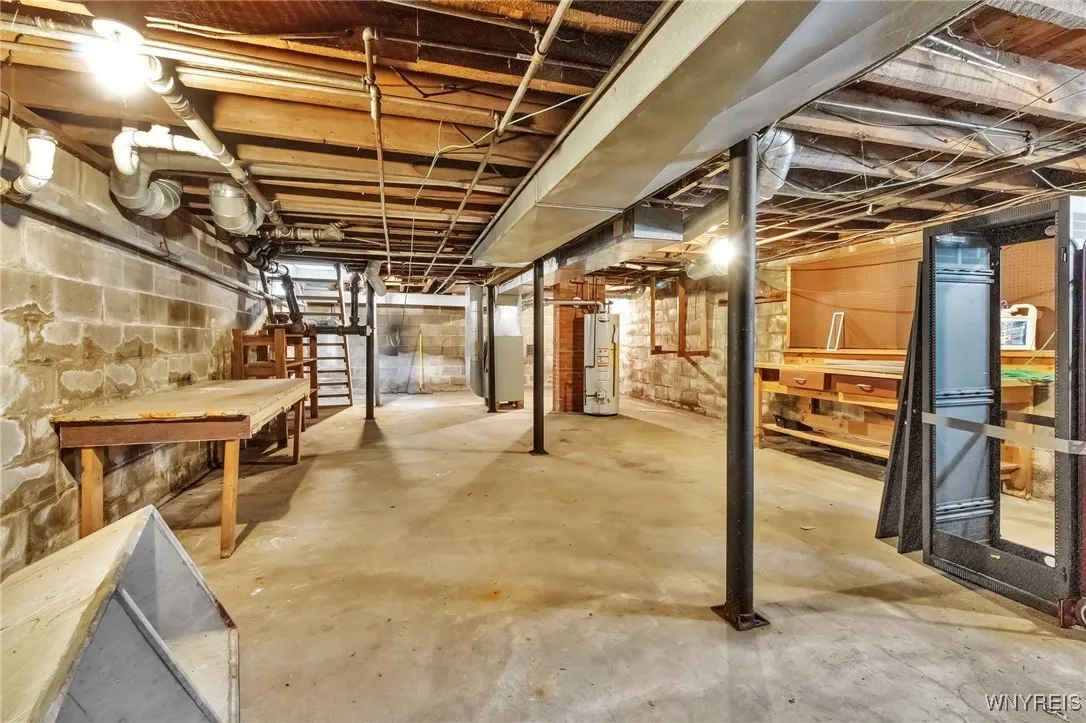 85 Lake Street, Hamburg, New York 14075, Hamburg, New York 14075, 3 Bedrooms Bedrooms, 8 Rooms Rooms,1 BathroomBathrooms,Residential,For Sale,85 Lake Street, Hamburg, New York 14075,B1629812