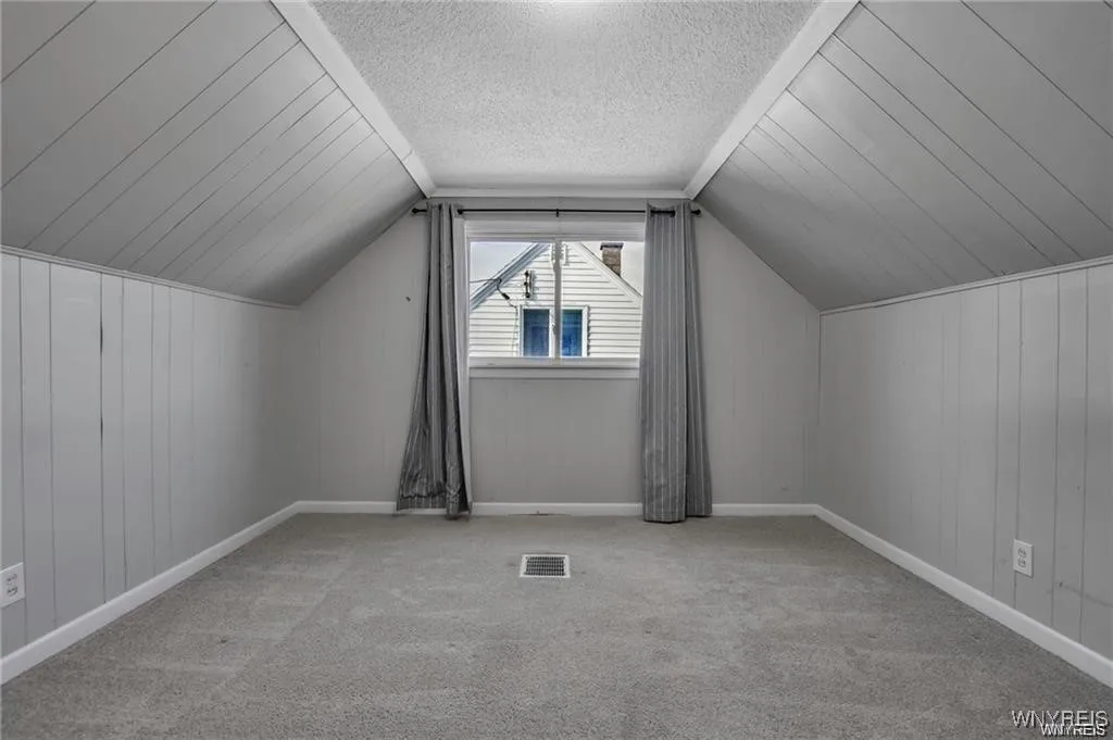 40 Remington Place, Buffalo, New York 14210, Buffalo, New York 14210, 3 Bedrooms Bedrooms, 7 Rooms Rooms,1 BathroomBathrooms,Residential,For Sale,40 Remington Place, Buffalo, New York 14210,B1629917