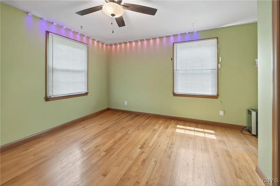 122 Center Road, Schroeppel, New York 13132, Schroeppel, New York 13132, 5 Bedrooms Bedrooms, 10 Rooms Rooms,2 BathroomsBathrooms,Residential,Closed,122 Center Road, Schroeppel, New York 13132,0,S1630003