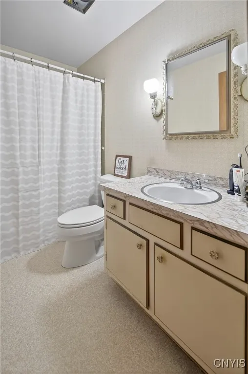 122 Center Road, Schroeppel, New York 13132, Schroeppel, New York 13132, 5 Bedrooms Bedrooms, 10 Rooms Rooms,2 BathroomsBathrooms,Residential,Closed,122 Center Road, Schroeppel, New York 13132,0,S1630003