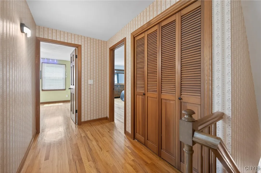 122 Center Road, Schroeppel, New York 13132, Schroeppel, New York 13132, 5 Bedrooms Bedrooms, 10 Rooms Rooms,2 BathroomsBathrooms,Residential,Closed,122 Center Road, Schroeppel, New York 13132,0,S1630003