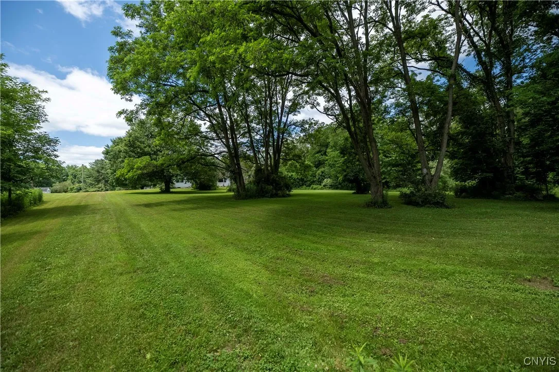 122 Center Road, Schroeppel, New York 13132, Schroeppel, New York 13132, 5 Bedrooms Bedrooms, 10 Rooms Rooms,2 BathroomsBathrooms,Residential,Closed,122 Center Road, Schroeppel, New York 13132,0,S1630003