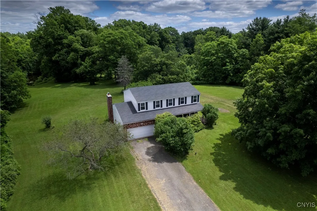 122 Center Road, Schroeppel, New York 13132, Schroeppel, New York 13132, 5 Bedrooms Bedrooms, 10 Rooms Rooms,2 BathroomsBathrooms,Residential,Closed,122 Center Road, Schroeppel, New York 13132,0,S1630003
