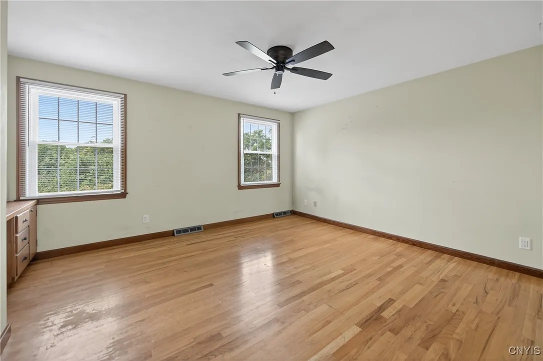 122 Center Road, Schroeppel, New York 13132, Schroeppel, New York 13132, 5 Bedrooms Bedrooms, 10 Rooms Rooms,2 BathroomsBathrooms,Residential,Closed,122 Center Road, Schroeppel, New York 13132,0,S1630003