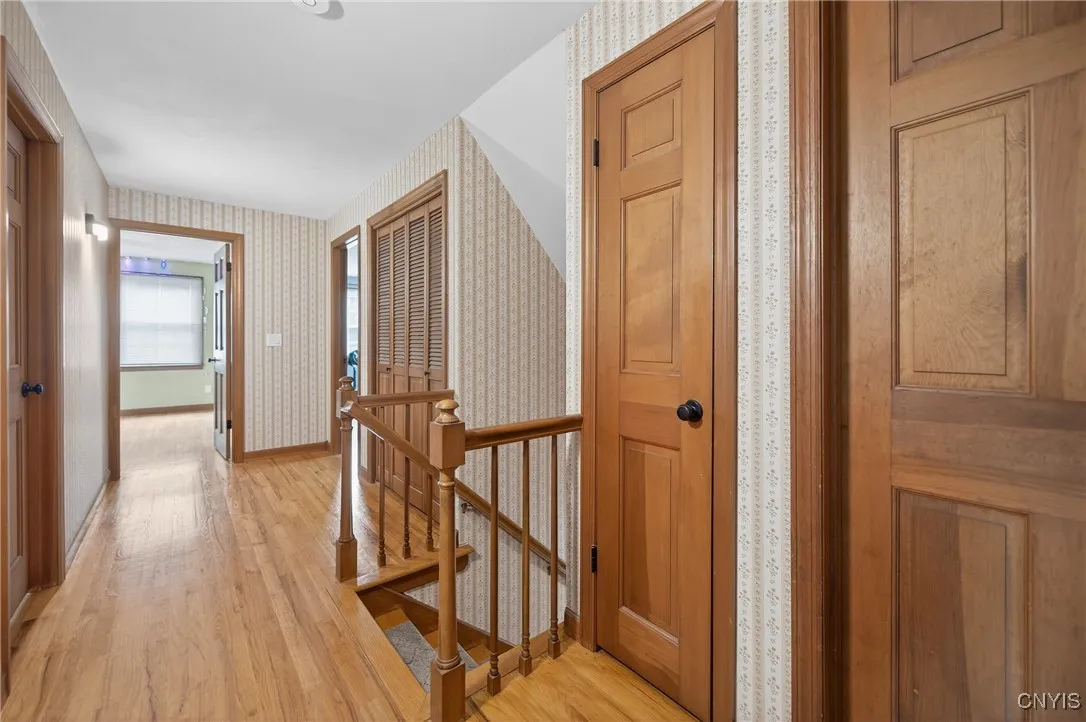 122 Center Road, Schroeppel, New York 13132, Schroeppel, New York 13132, 5 Bedrooms Bedrooms, 10 Rooms Rooms,2 BathroomsBathrooms,Residential,Closed,122 Center Road, Schroeppel, New York 13132,0,S1630003