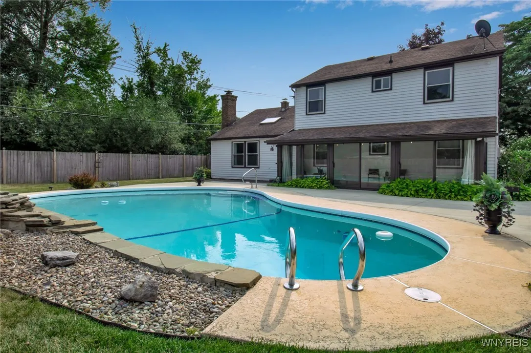 173 Paradise Road, Amherst, New York 14051, Amherst, New York 14051, 4 Bedrooms Bedrooms, 8 Rooms Rooms,2 BathroomsBathrooms,Residential,Closed,173 Paradise Road, Amherst, New York 14051,0,B1630035