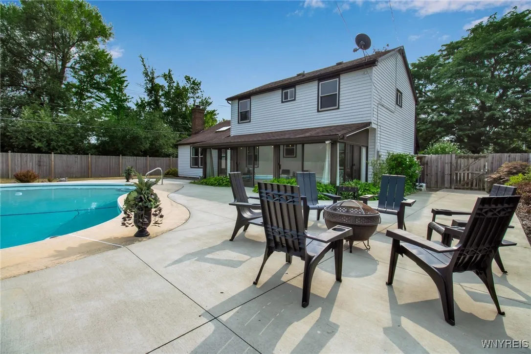 173 Paradise Road, Amherst, New York 14051, Amherst, New York 14051, 4 Bedrooms Bedrooms, 8 Rooms Rooms,2 BathroomsBathrooms,Residential,Closed,173 Paradise Road, Amherst, New York 14051,0,B1630035