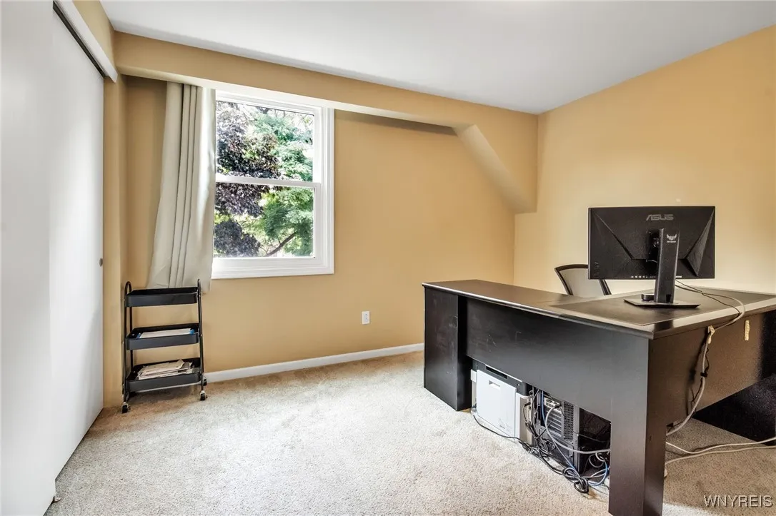 173 Paradise Road, Amherst, New York 14051, Amherst, New York 14051, 4 Bedrooms Bedrooms, 8 Rooms Rooms,2 BathroomsBathrooms,Residential,For Sale,173 Paradise Road, Amherst, New York 14051,B1630035