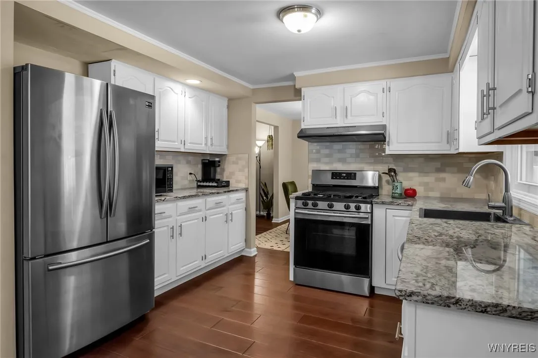 173 Paradise Road, Amherst, New York 14051, Amherst, New York 14051, 4 Bedrooms Bedrooms, 8 Rooms Rooms,2 BathroomsBathrooms,Residential,For Sale,173 Paradise Road, Amherst, New York 14051,B1630035