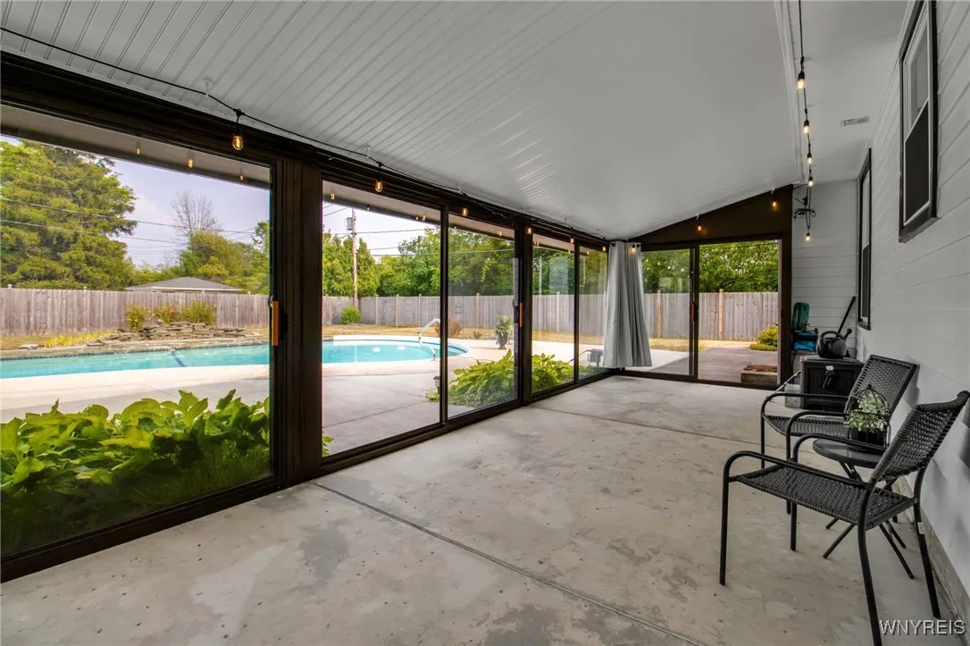 173 Paradise Road, Amherst, New York 14051, Amherst, New York 14051, 4 Bedrooms Bedrooms, 8 Rooms Rooms,2 BathroomsBathrooms,Residential,Closed,173 Paradise Road, Amherst, New York 14051,0,B1630035