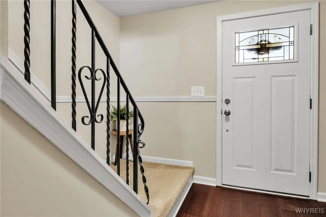 173 Paradise Road, Amherst, New York 14051, Amherst, New York 14051, 4 Bedrooms Bedrooms, 8 Rooms Rooms,2 BathroomsBathrooms,Residential,Closed,173 Paradise Road, Amherst, New York 14051,0,B1630035