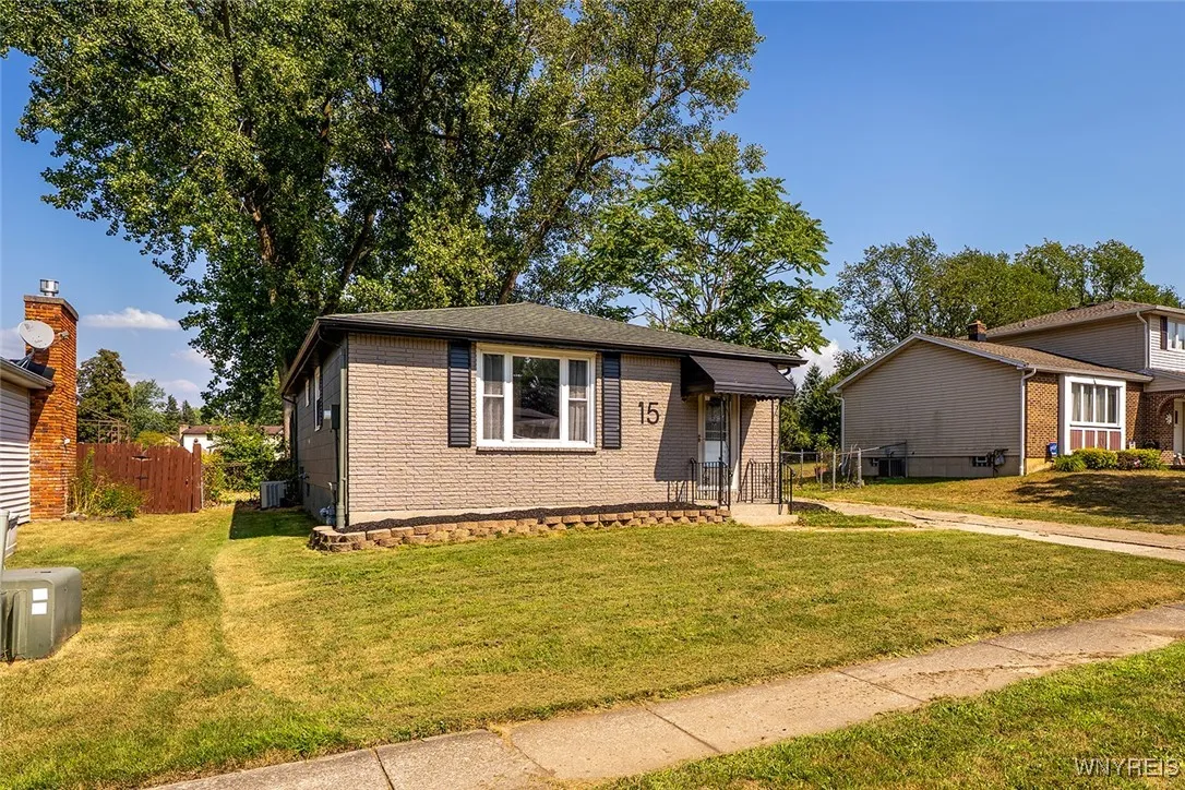 15 Wyndmoor Court, Cheektowaga, New York 14043, Cheektowaga, New York 14043, 3 Bedrooms Bedrooms, 7 Rooms Rooms,1 BathroomBathrooms,Residential,Closed,15 Wyndmoor Court, Cheektowaga, New York 14043,0,B1630099