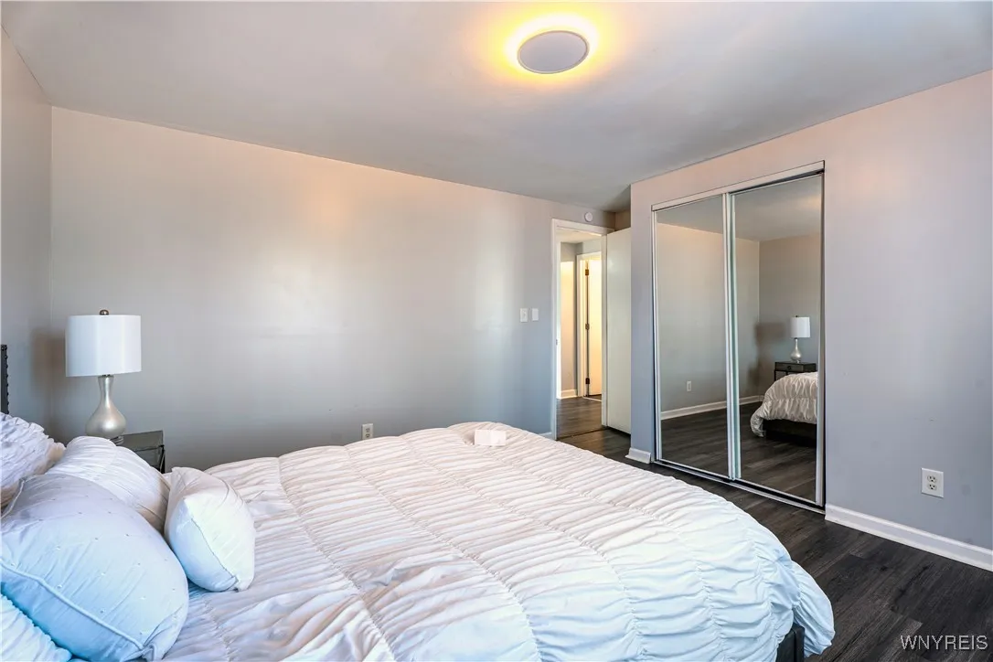 15 Wyndmoor Court, Cheektowaga, New York 14043, Cheektowaga, New York 14043, 3 Bedrooms Bedrooms, 7 Rooms Rooms,1 BathroomBathrooms,Residential,Closed,15 Wyndmoor Court, Cheektowaga, New York 14043,0,B1630099