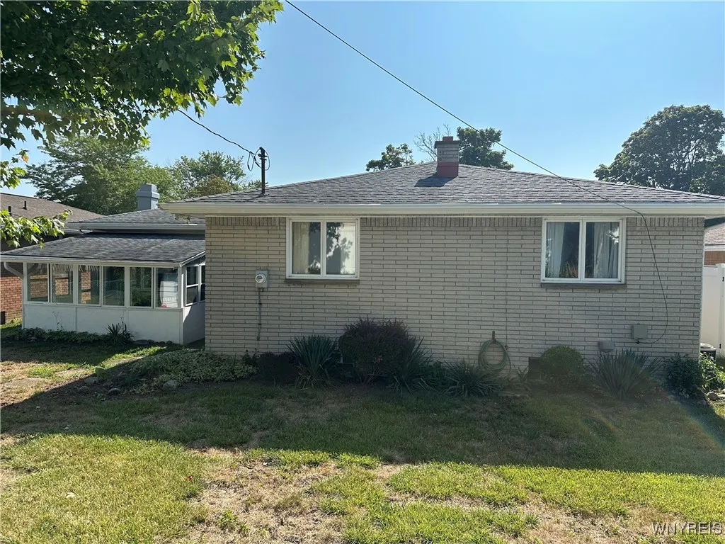 32 Lordan Drive, Cheektowaga, New York 14227, Cheektowaga, New York 14227, 3 Bedrooms Bedrooms, 8 Rooms Rooms,2 BathroomsBathrooms,Residential,For Sale,32 Lordan Drive, Cheektowaga, New York 14227,0,B1629523