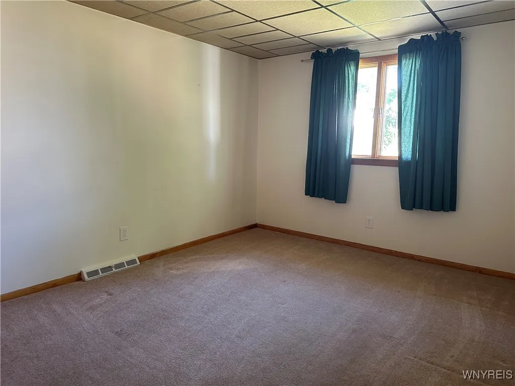 32 Lordan Drive, Cheektowaga, New York 14227, Cheektowaga, New York 14227, 3 Bedrooms Bedrooms, 8 Rooms Rooms,2 BathroomsBathrooms,Residential,For Sale,32 Lordan Drive, Cheektowaga, New York 14227,0,B1629523