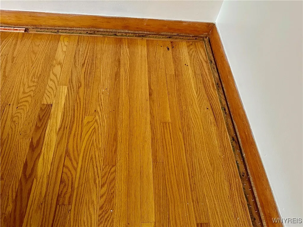 32 Lordan Drive, Cheektowaga, New York 14227, Cheektowaga, New York 14227, 3 Bedrooms Bedrooms, 8 Rooms Rooms,2 BathroomsBathrooms,Residential,For Sale,32 Lordan Drive, Cheektowaga, New York 14227,0,B1629523