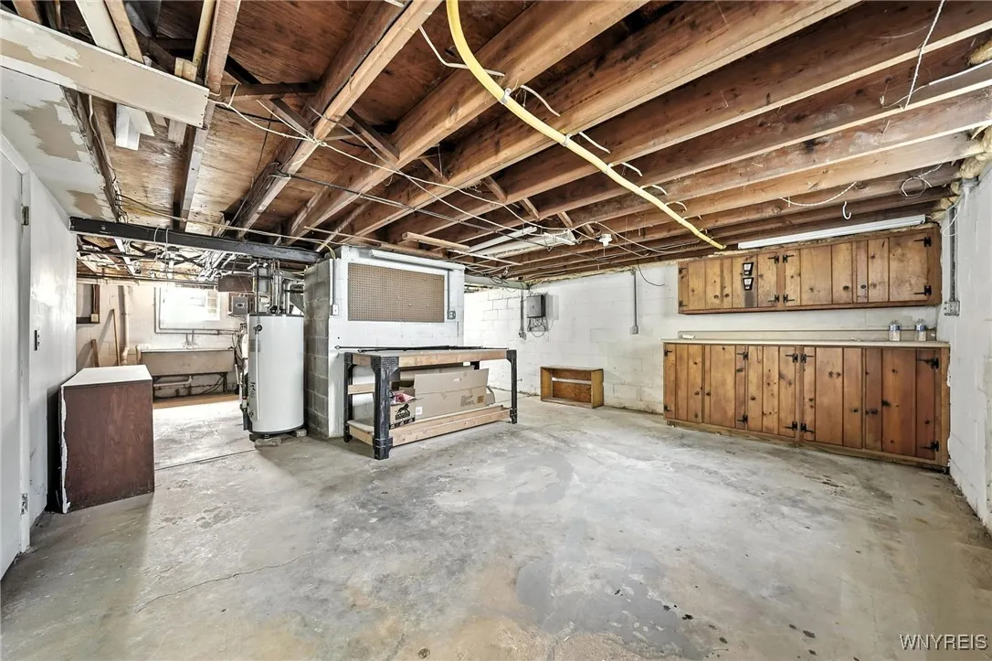 5061 Ellicott Road, Orchard Park, New York 14127, Orchard Park, New York 14127, 3 Bedrooms Bedrooms, 6 Rooms Rooms,2 BathroomsBathrooms,Residential,For Sale,5061 Ellicott Road, Orchard Park, New York 14127,B1629163