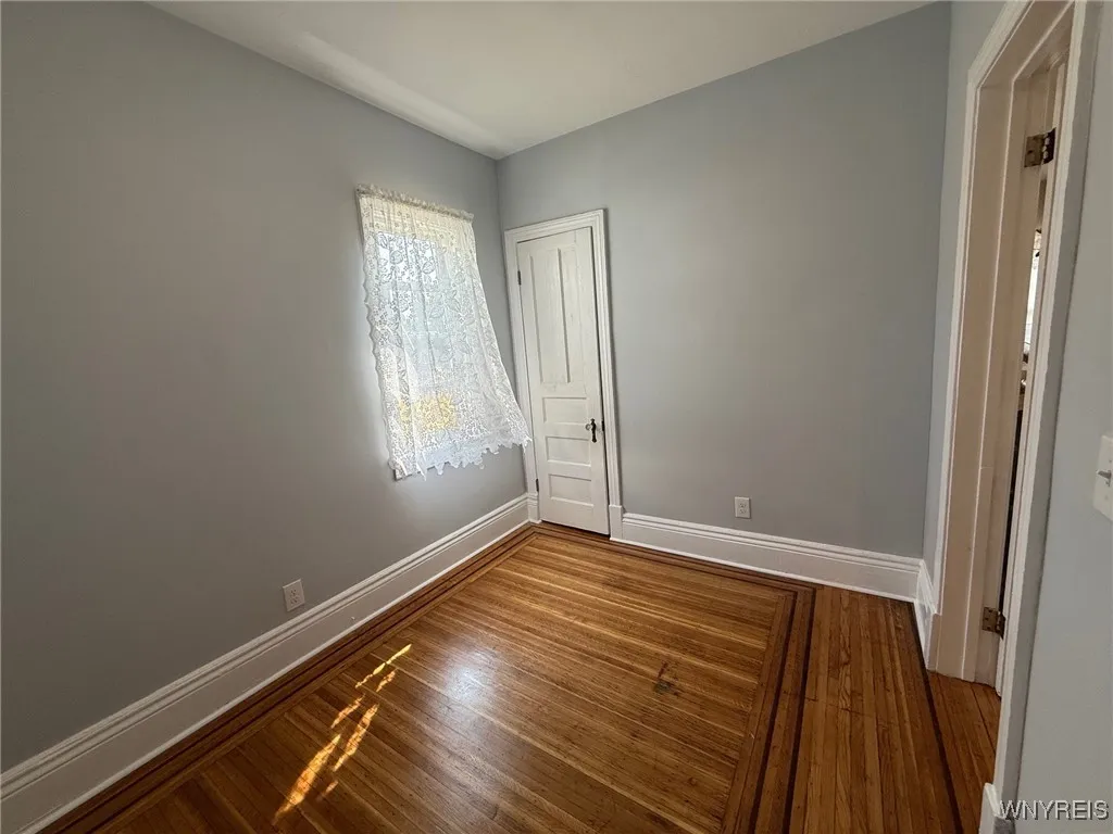11 Baynes Street, Buffalo, New York 14213, Buffalo, New York 14213, 3 Bedrooms Bedrooms, 6 Rooms Rooms,2 BathroomsBathrooms,Residential Lease,For Rent,11 Baynes Street, Buffalo, New York 14213,0,B1630098
