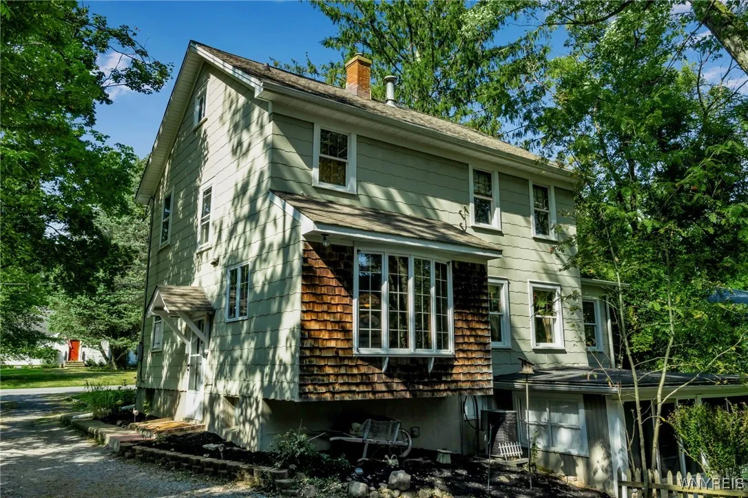 831 Lawrence Avenue, Aurora, New York 14052, Aurora, New York 14052, 3 Bedrooms Bedrooms, 9 Rooms Rooms,2 BathroomsBathrooms,Residential,Closed,831 Lawrence Avenue, Aurora, New York 14052,0,B1630023