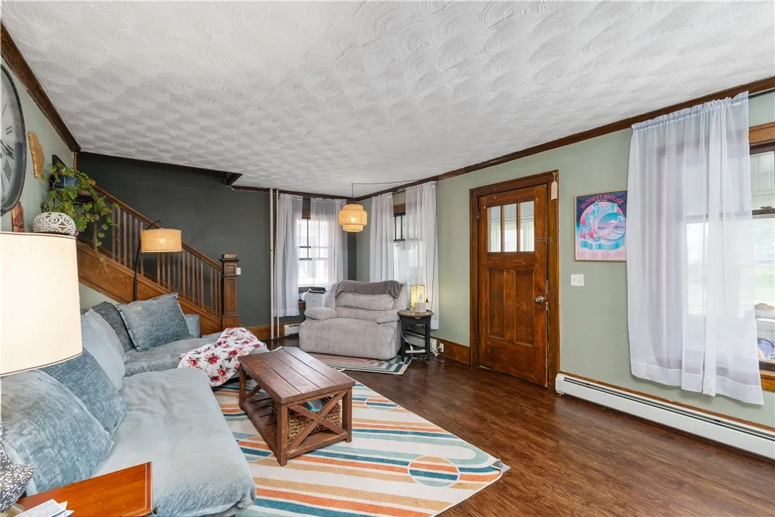 25 East Main Street, Hornell, New York 14843, Hornell, New York 14843, 3 Bedrooms Bedrooms, 6 Rooms Rooms,1 BathroomBathrooms,Residential,Closed,25 East Main Street, Hornell, New York 14843,0,R1628806