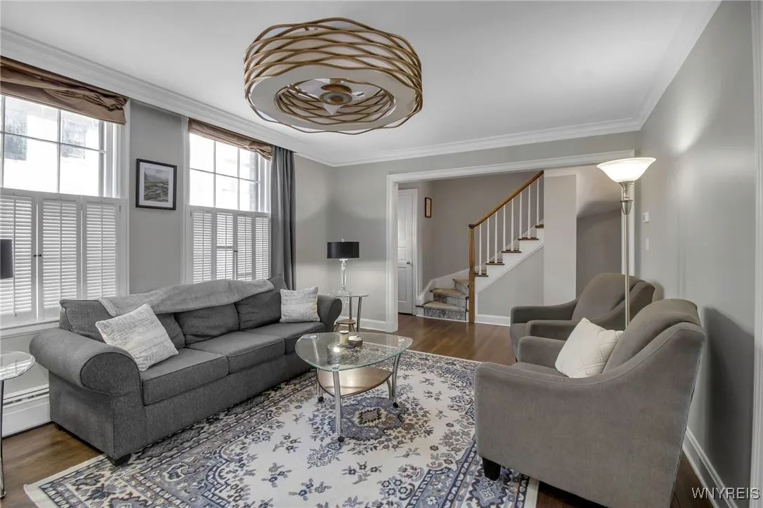 5 Mayfair Lane, Buffalo, New York 14201, Buffalo, New York 14201, 4 Bedrooms Bedrooms, 8 Rooms Rooms,3 BathroomsBathrooms,Residential Lease,Closed,5 Mayfair Lane, Buffalo, New York 14201,B1630115
