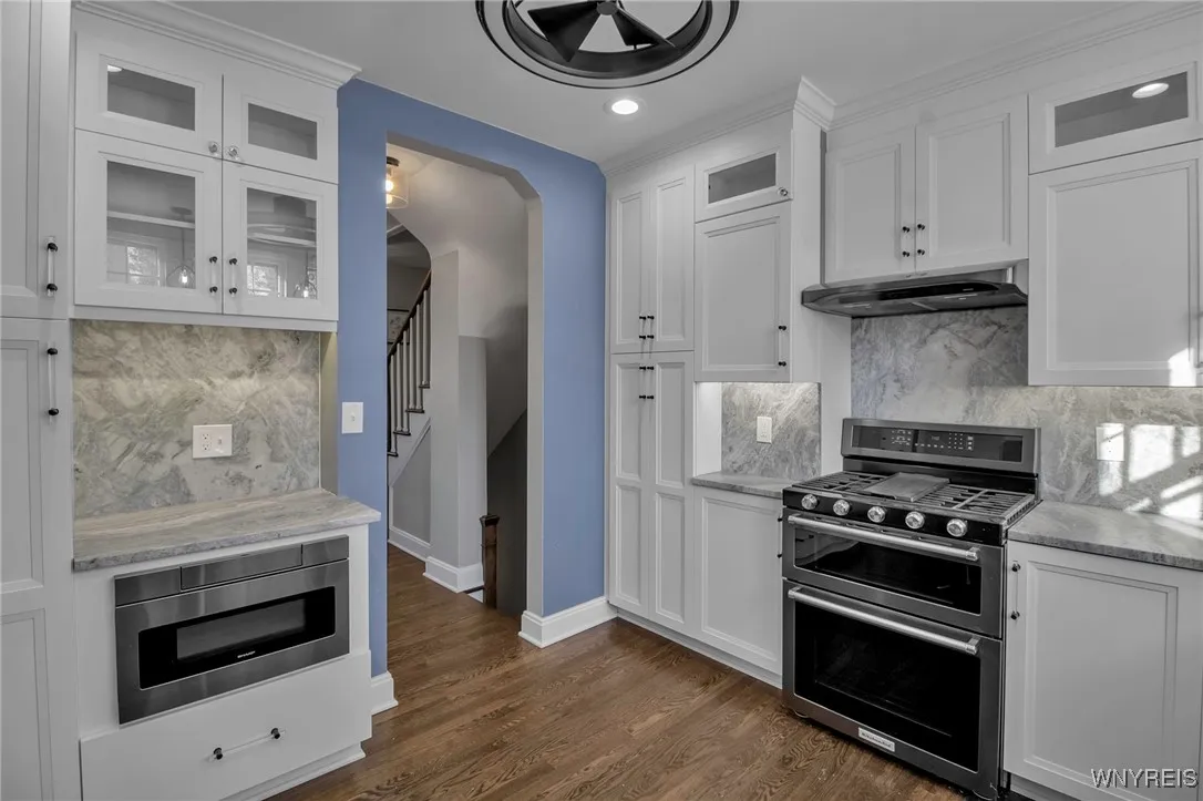 5 Mayfair Lane, Buffalo, New York 14201, Buffalo, New York 14201, 4 Bedrooms Bedrooms, 8 Rooms Rooms,3 BathroomsBathrooms,Residential Lease,Closed,5 Mayfair Lane, Buffalo, New York 14201,B1630115