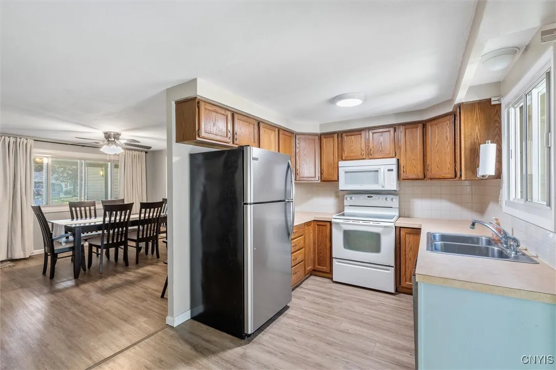 29 Lincoln Road, Cicero, New York 13212, Cicero, New York 13212, 3 Bedrooms Bedrooms, 7 Rooms Rooms,1 BathroomBathrooms,Residential,Closed,29 Lincoln Road, Cicero, New York 13212,0,S1630019