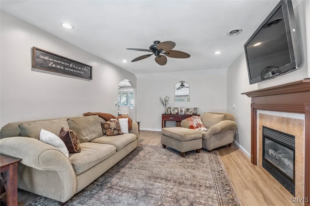 29 Lincoln Road, Cicero, New York 13212, Cicero, New York 13212, 3 Bedrooms Bedrooms, 7 Rooms Rooms,1 BathroomBathrooms,Residential,Closed,29 Lincoln Road, Cicero, New York 13212,0,S1630019