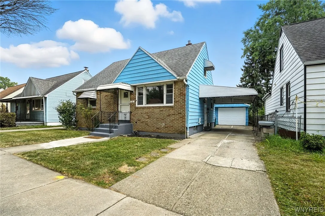 55 Avondale Place, Buffalo, New York 14210, Buffalo, New York 14210, 3 Bedrooms Bedrooms, 8 Rooms Rooms,2 BathroomsBathrooms,Residential,Closed,55 Avondale Place, Buffalo, New York 14210,0,B1629189