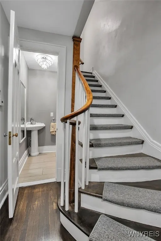 Half bath 1st floor