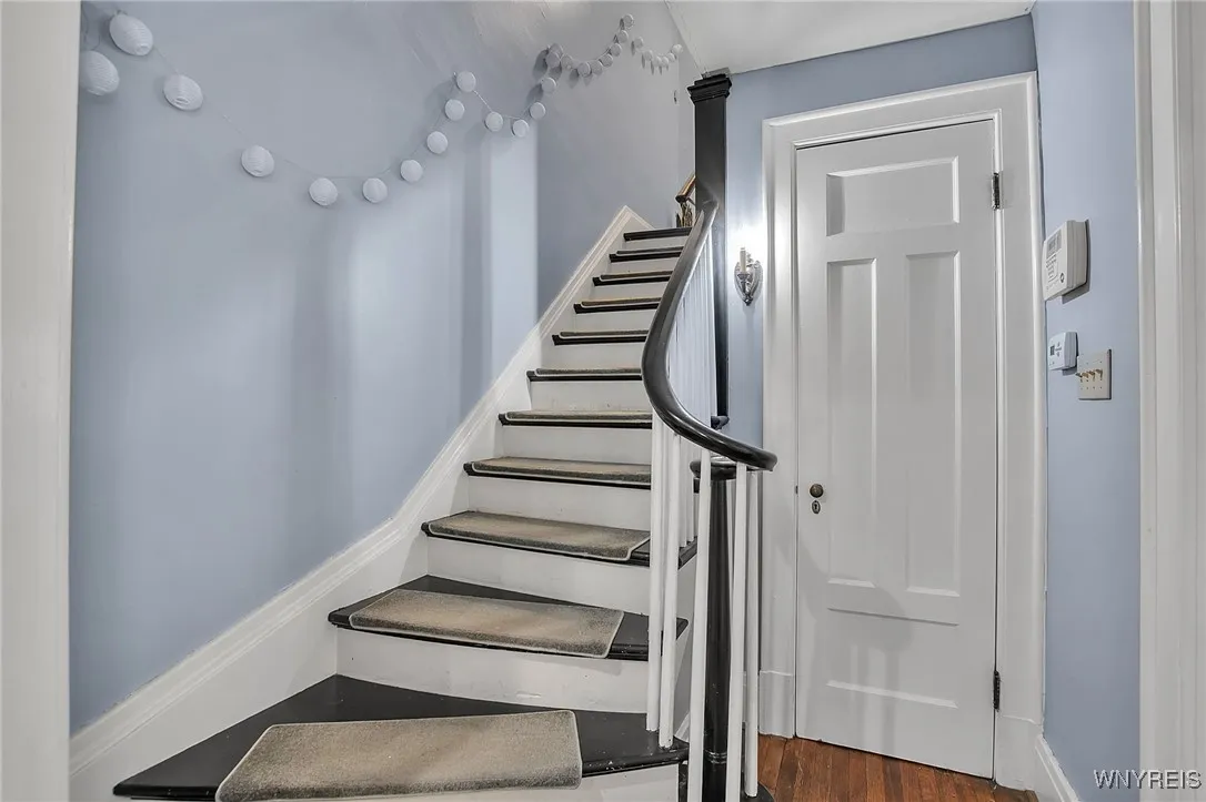 531 Linwood Avenue, Buffalo, New York 14209, Buffalo, New York 14209, 6 Bedrooms Bedrooms, ,4 BathroomsBathrooms,Residential,Closed,531 Linwood Avenue, Buffalo, New York 14209,0,B1629808