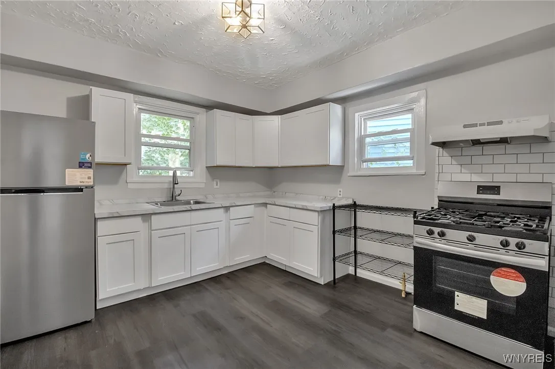 119 Albany Street, Buffalo, New York 14213, Buffalo, New York 14213, 3 Bedrooms Bedrooms, 7 Rooms Rooms,1 BathroomBathrooms,Residential,Closed,119 Albany Street, Buffalo, New York 14213,0,B1630037