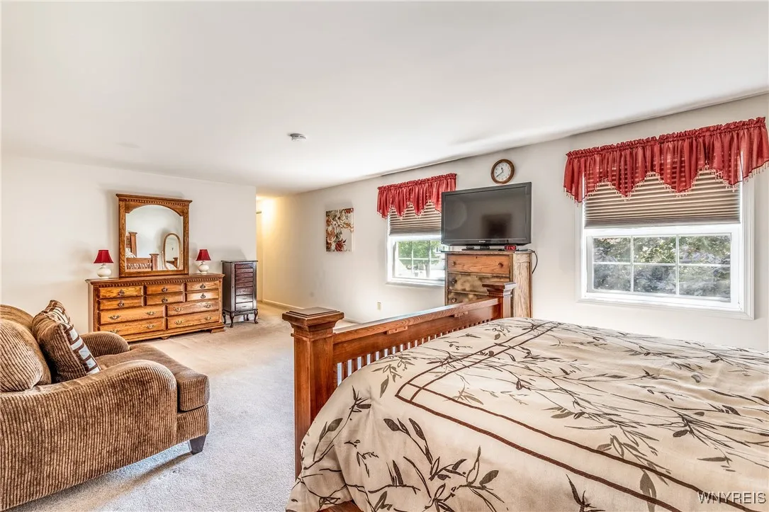 53 Brookpark Drive, Amherst, New York 14228, Amherst, New York 14228, 4 Bedrooms Bedrooms, 10 Rooms Rooms,2 BathroomsBathrooms,Residential,Closed,53 Brookpark Drive, Amherst, New York 14228,0,B1628654