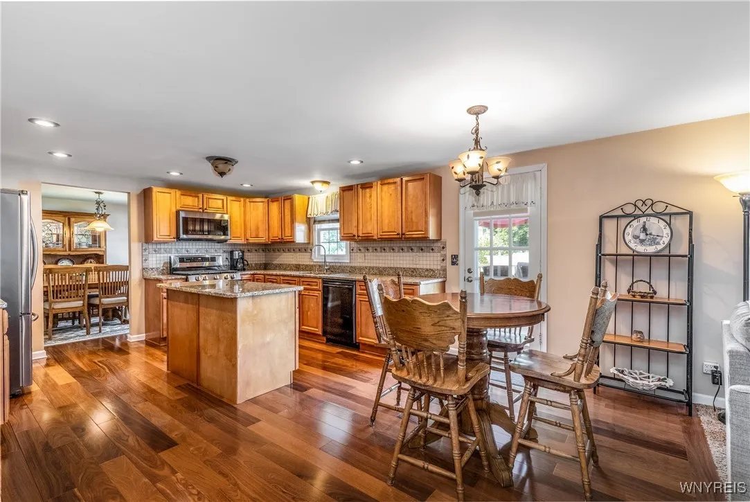 53 Brookpark Drive, Amherst, New York 14228, Amherst, New York 14228, 4 Bedrooms Bedrooms, 10 Rooms Rooms,2 BathroomsBathrooms,Residential,Closed,53 Brookpark Drive, Amherst, New York 14228,0,B1628654