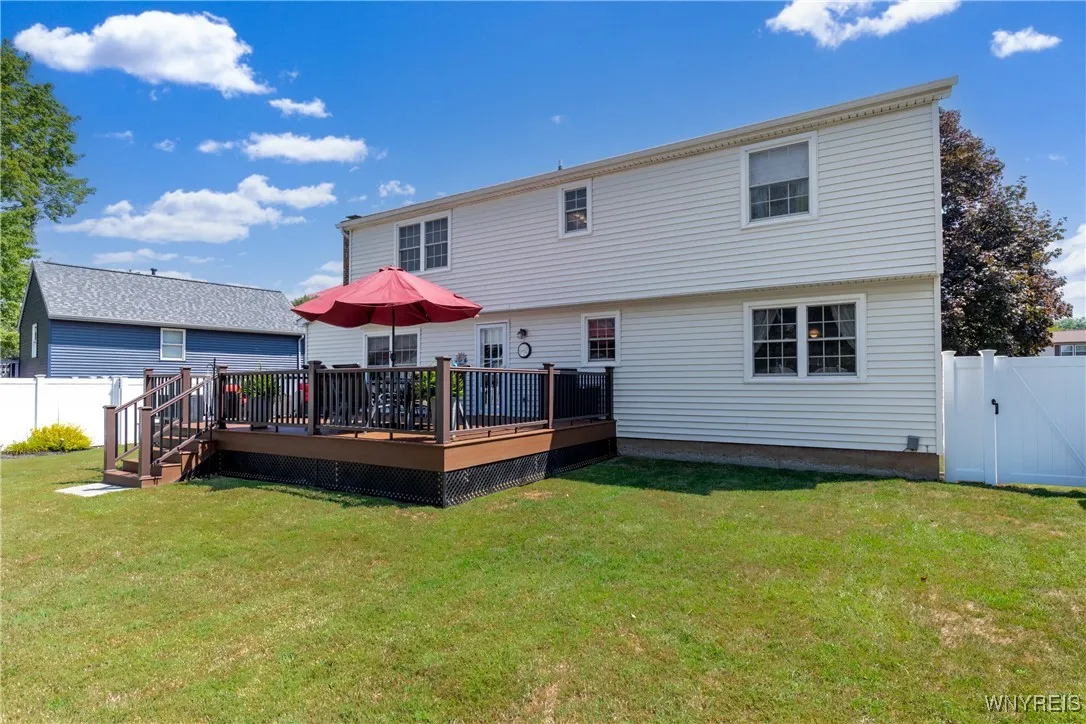 53 Brookpark Drive, Amherst, New York 14228, Amherst, New York 14228, 4 Bedrooms Bedrooms, 10 Rooms Rooms,2 BathroomsBathrooms,Residential,Closed,53 Brookpark Drive, Amherst, New York 14228,0,B1628654