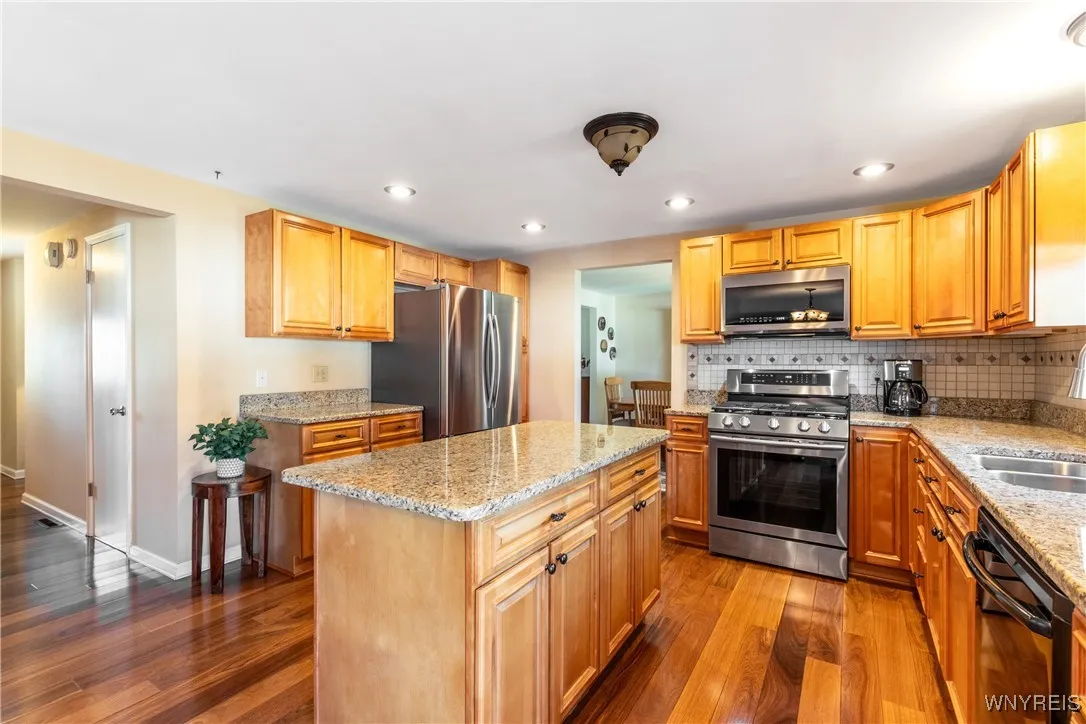 53 Brookpark Drive, Amherst, New York 14228, Amherst, New York 14228, 4 Bedrooms Bedrooms, 10 Rooms Rooms,2 BathroomsBathrooms,Residential,Closed,53 Brookpark Drive, Amherst, New York 14228,0,B1628654