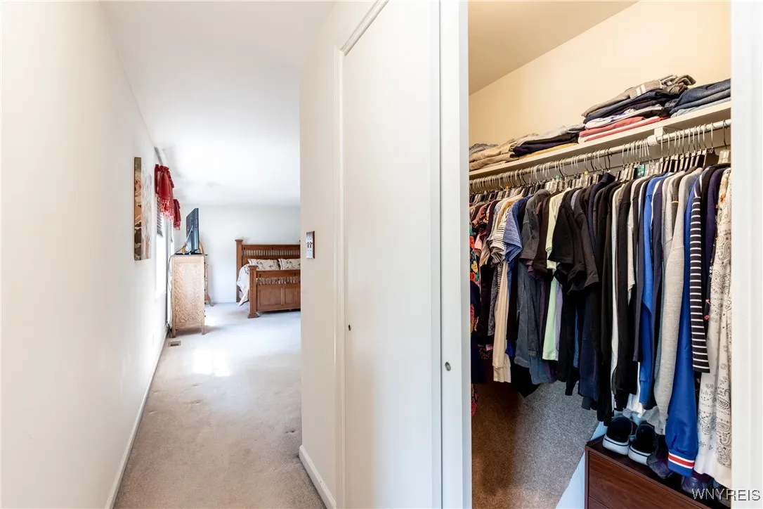 53 Brookpark Drive, Amherst, New York 14228, Amherst, New York 14228, 4 Bedrooms Bedrooms, 10 Rooms Rooms,2 BathroomsBathrooms,Residential,Closed,53 Brookpark Drive, Amherst, New York 14228,0,B1628654