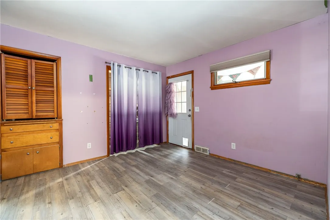 253 Southampton Dr, Greece, New York 14616, Greece, New York 14616, 2 Bedrooms Bedrooms, 9 Rooms Rooms,2 BathroomsBathrooms,Residential,Closed,253 Southampton Dr, Greece, New York 14616,0,R1629981 253 Southampton Dr, Greece, New York 14616, Greece, New York 14616, 2 Bedrooms Bedrooms, 9 Rooms Rooms,2 BathroomsBathrooms,Residential,Closed,253 Southampton Dr, Greece, New York 14616,0,R1629981