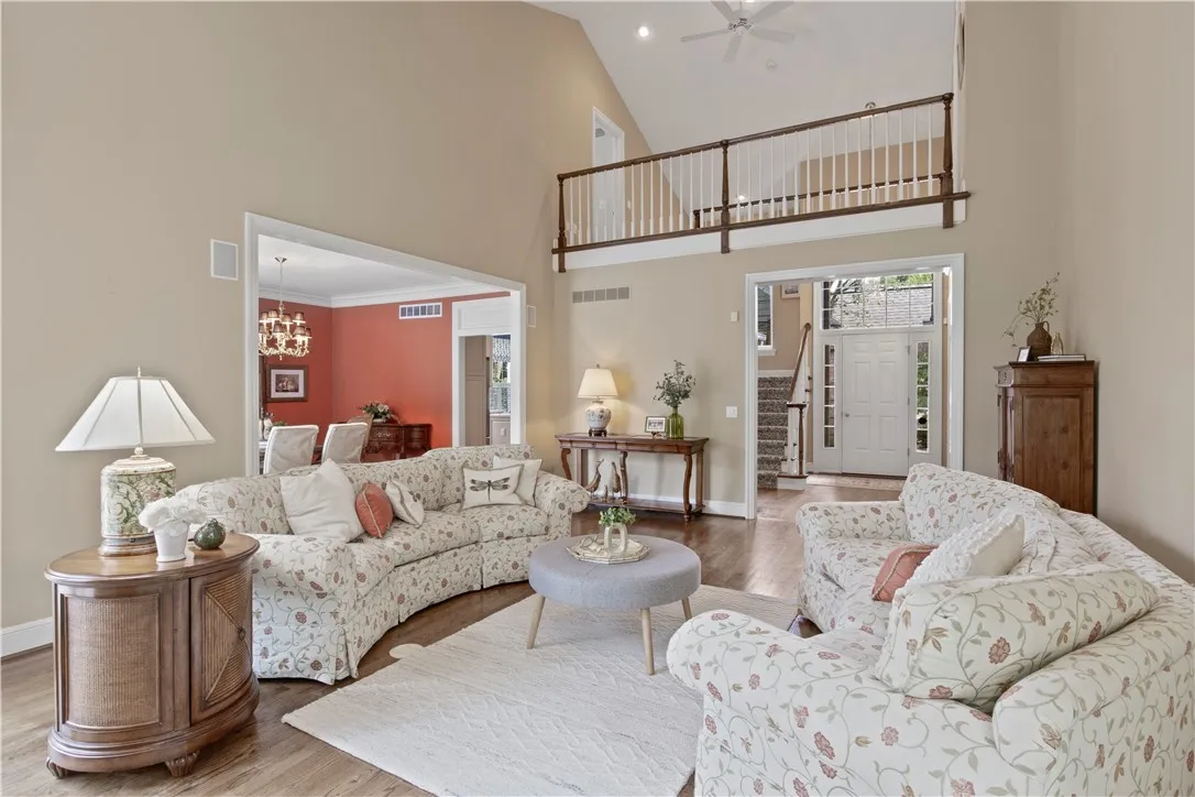 62 Woodbury Place, Pittsford, New York 14618, Pittsford, New York 14618, 4 Bedrooms Bedrooms, 11 Rooms Rooms,3 BathroomsBathrooms,Residential,Closed,62 Woodbury Place, Pittsford, New York 14618,0,R1619489