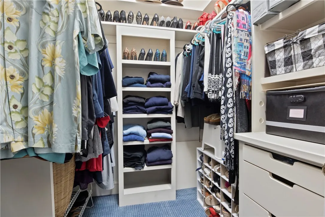 62 Woodbury Place, Pittsford, New York 14618, Pittsford, New York 14618, 4 Bedrooms Bedrooms, 11 Rooms Rooms,3 BathroomsBathrooms,Residential,Closed,62 Woodbury Place, Pittsford, New York 14618,0,R1619489