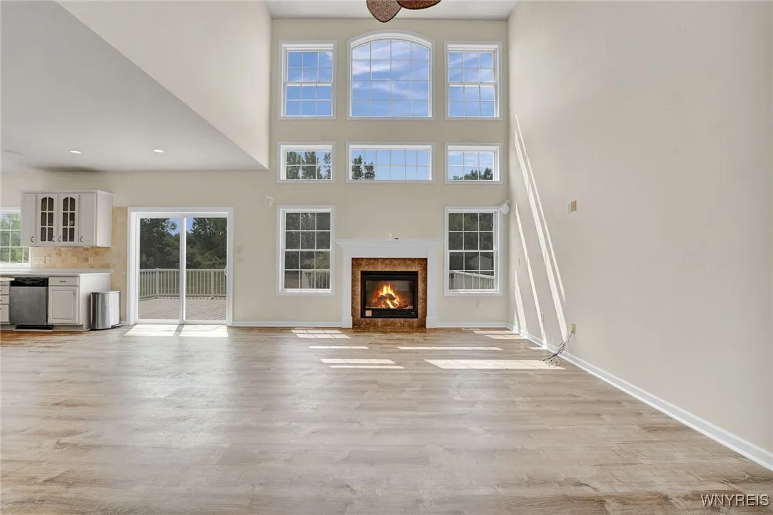10025 Clarence Center Road, Clarence, New York 140, Clarence, New York 14031, 4 Bedrooms Bedrooms, 12 Rooms Rooms,3 BathroomsBathrooms,Residential,For Sale,10025 Clarence Center Road, Clarence, New York 140,B1629687