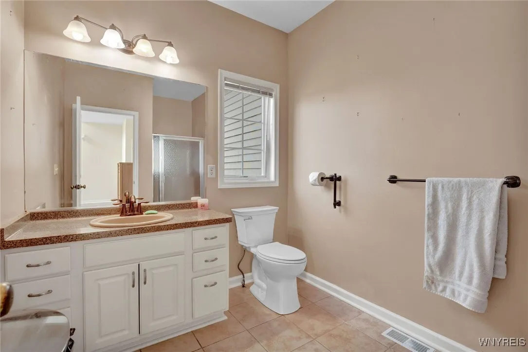 10025 Clarence Center Road, Clarence, New York 140, Clarence, New York 14031, 4 Bedrooms Bedrooms, 12 Rooms Rooms,3 BathroomsBathrooms,Residential,For Sale,10025 Clarence Center Road, Clarence, New York 140,B1629687