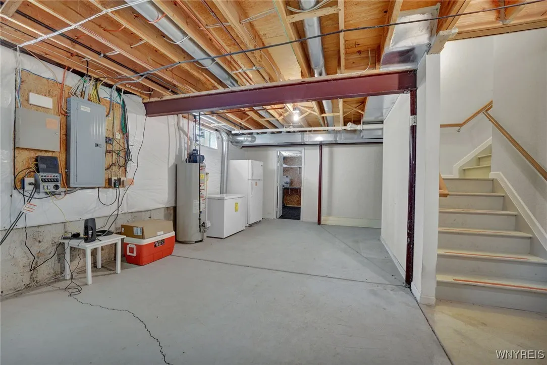 10025 Clarence Center Road, Clarence, New York 140, Clarence, New York 14031, 4 Bedrooms Bedrooms, 12 Rooms Rooms,3 BathroomsBathrooms,Residential,For Sale,10025 Clarence Center Road, Clarence, New York 140,B1629687