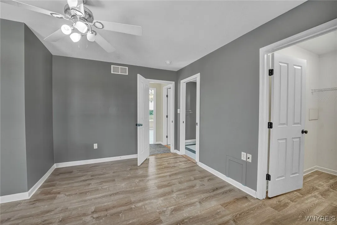 10025 Clarence Center Road, Clarence, New York 140, Clarence, New York 14031, 4 Bedrooms Bedrooms, 12 Rooms Rooms,3 BathroomsBathrooms,Residential,For Sale,10025 Clarence Center Road, Clarence, New York 140,B1629687