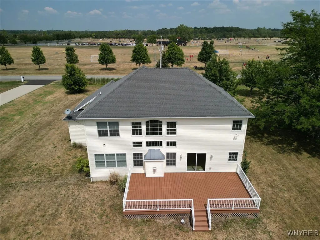 10025 Clarence Center Road, Clarence, New York 140, Clarence, New York 14031, 4 Bedrooms Bedrooms, 12 Rooms Rooms,3 BathroomsBathrooms,Residential,For Sale,10025 Clarence Center Road, Clarence, New York 140,B1629687